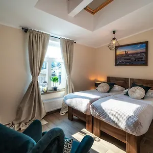  Apartment 17 Szewska
