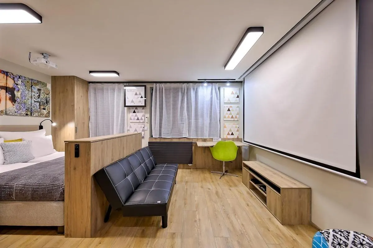 Studio Apartment With Projector And Balcony Between Main Square And Kazimierz Quarter Krakow Poland