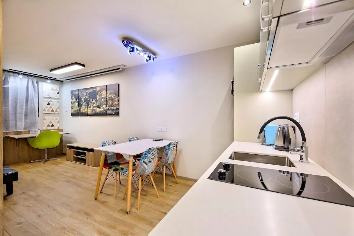 Studio Apartment With Projector And Balcony Between Main Square And Kazimierz Quarter Krakow